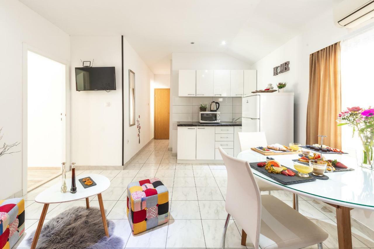 Apartment Clearview